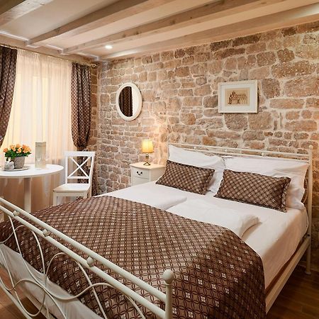 Rustic Apartments Sv Frane In The Old Town Σίμπενικ Εξωτερικό φωτογραφία