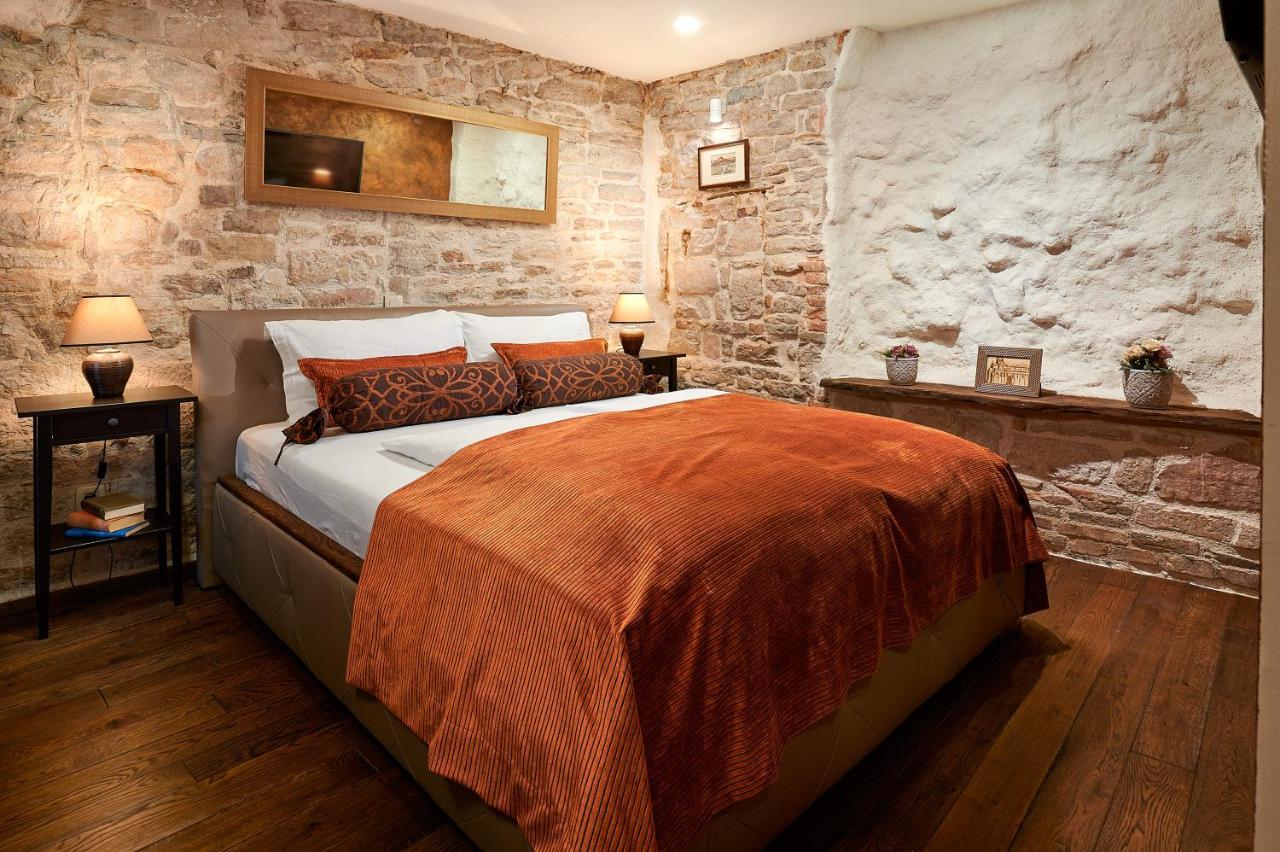 Rustic Apartments Sv Frane In The Old Town Σίμπενικ Εξωτερικό φωτογραφία