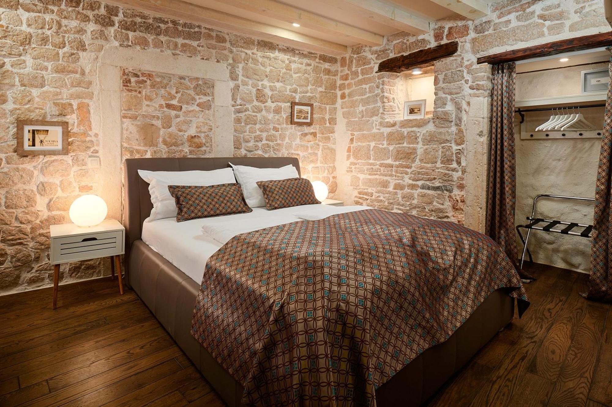 Rustic Apartments Sv Frane In The Old Town Σίμπενικ Εξωτερικό φωτογραφία