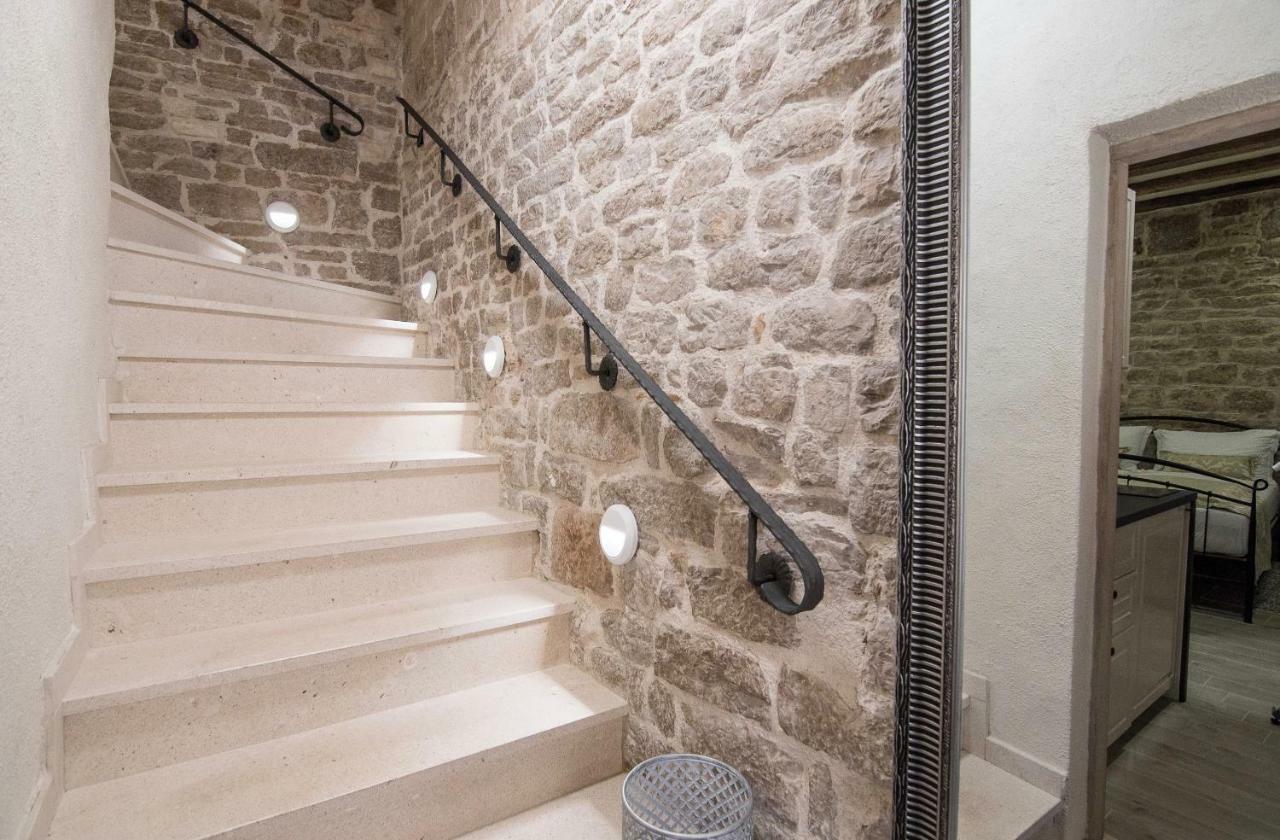 Rustic Apartments Sv Frane In The Old Town Σίμπενικ Εξωτερικό φωτογραφία